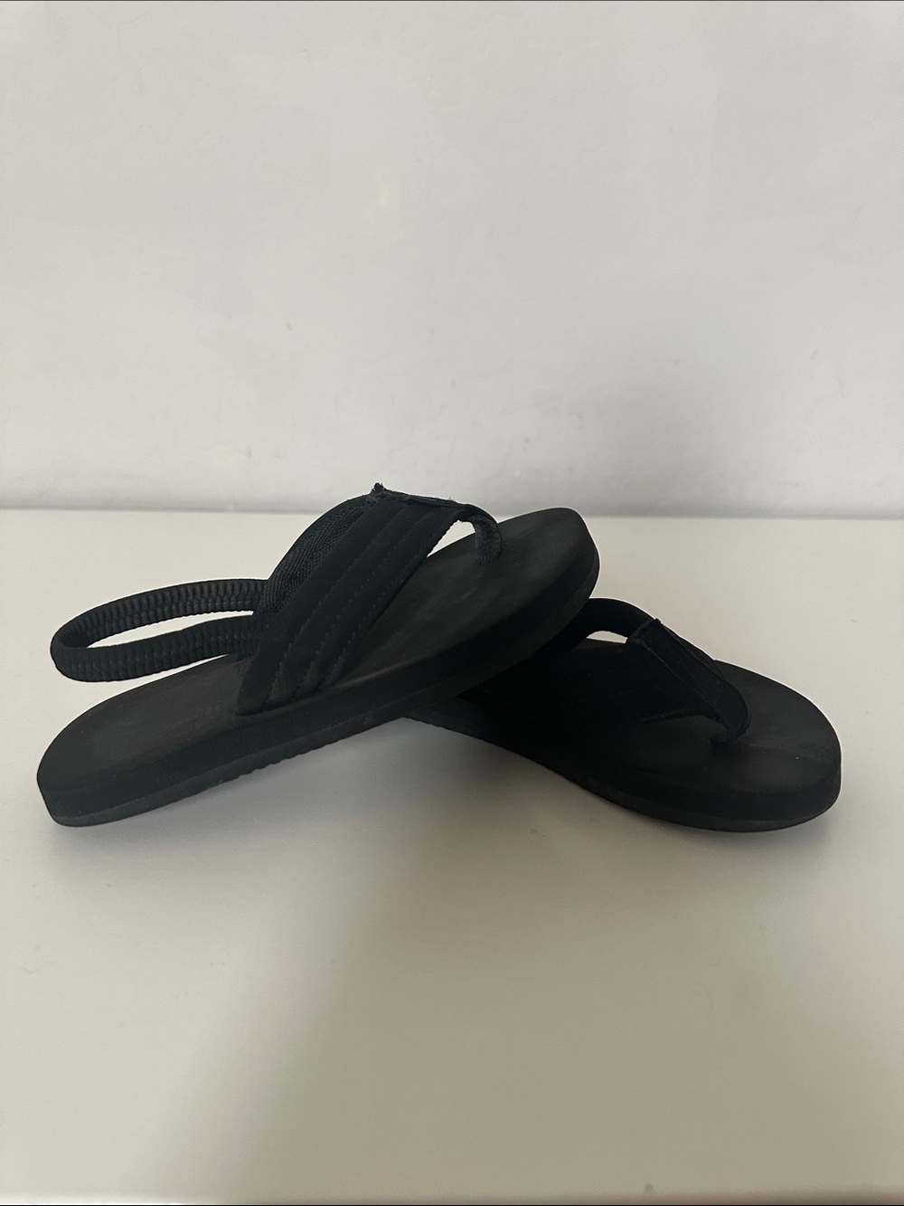 RAINBOW | Black Slip-On Flip Flop Sandals
